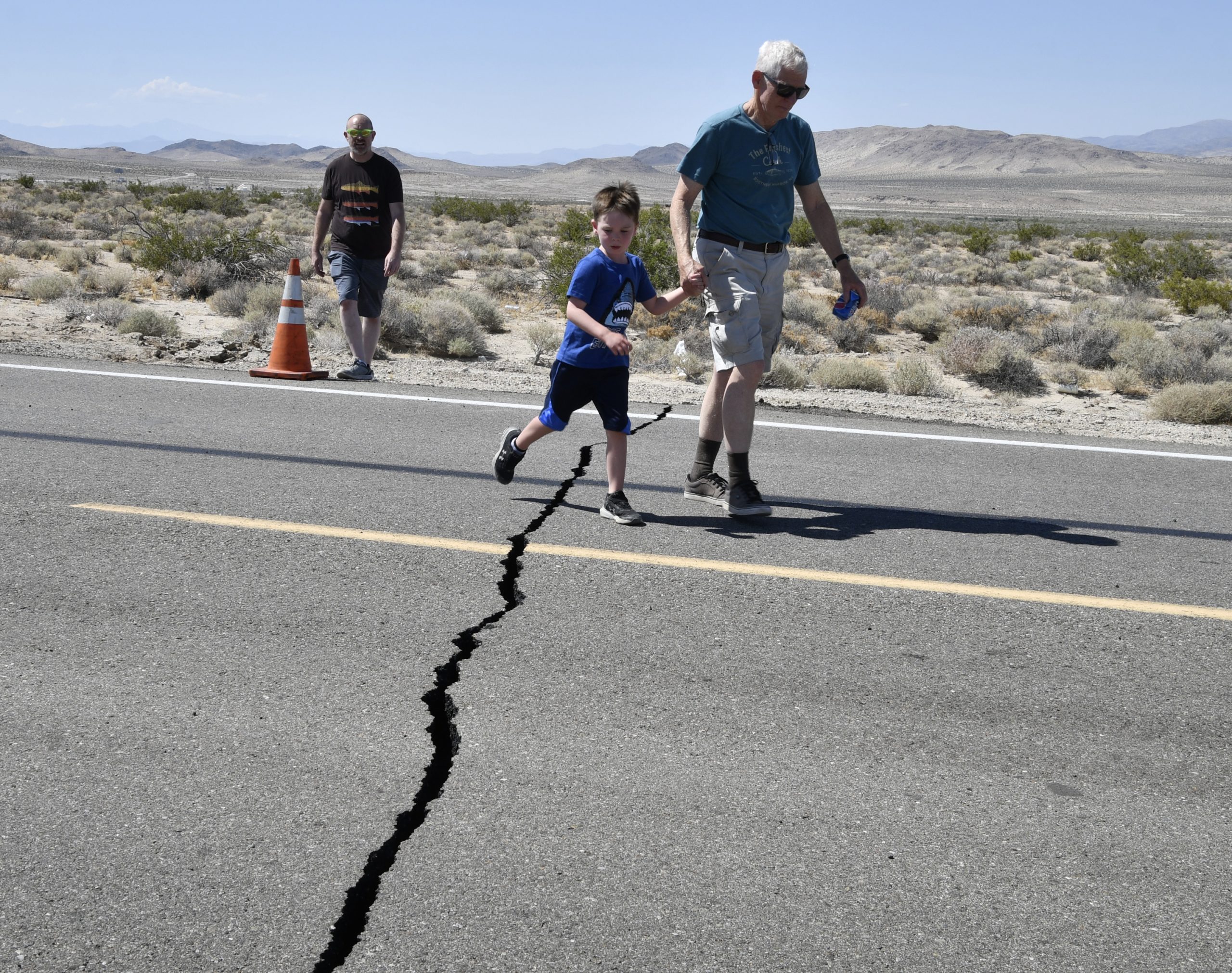 One of many cracks scene on the road of 178 east of Ridgecrest  after magnitude 6.4 earthquake struck Thursday morning in the Mojave Desert's Searles Valley on the Fourth of July and resulting in multiple injuries and structure fires in the city of Ridgecrest CA, JULY 4,2019



People throughout Southern California reported feeling the powerful 10:33 a.m. quake, whose epicenter was located about 62 miles north-northwest of Barstow, according to the U.S. Geological Survey.



The San Bernardino County Fire Department said multiple buildings in its jurisdiction sustained minor cracks, multiple water mains ruptured, and several power lines were down. No fires erupted in that county.

Photo by Gene Blevins/Contributing Photographer.